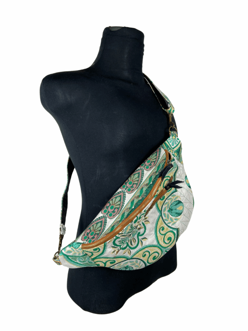 Big Handy Waist Bum Bag – Lightweight & Stylish - Image 2