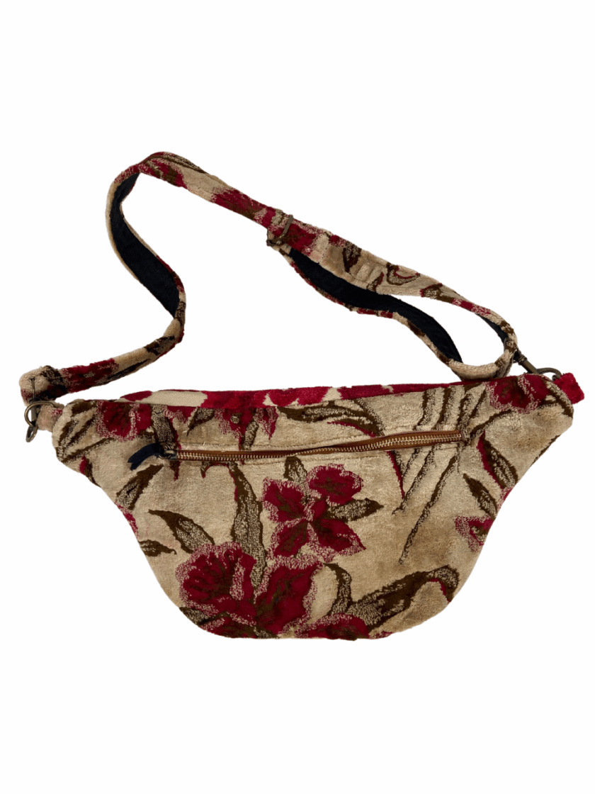 Big Utility Waist Bag – Comfortable & Stylish - Image 2