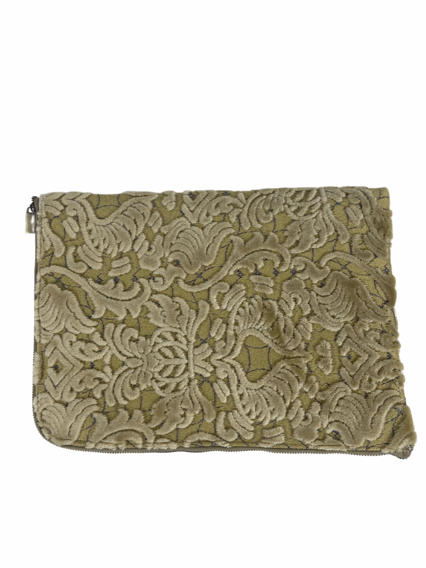 Sleek Laptop Case – Protective, Lightweight & Stylish