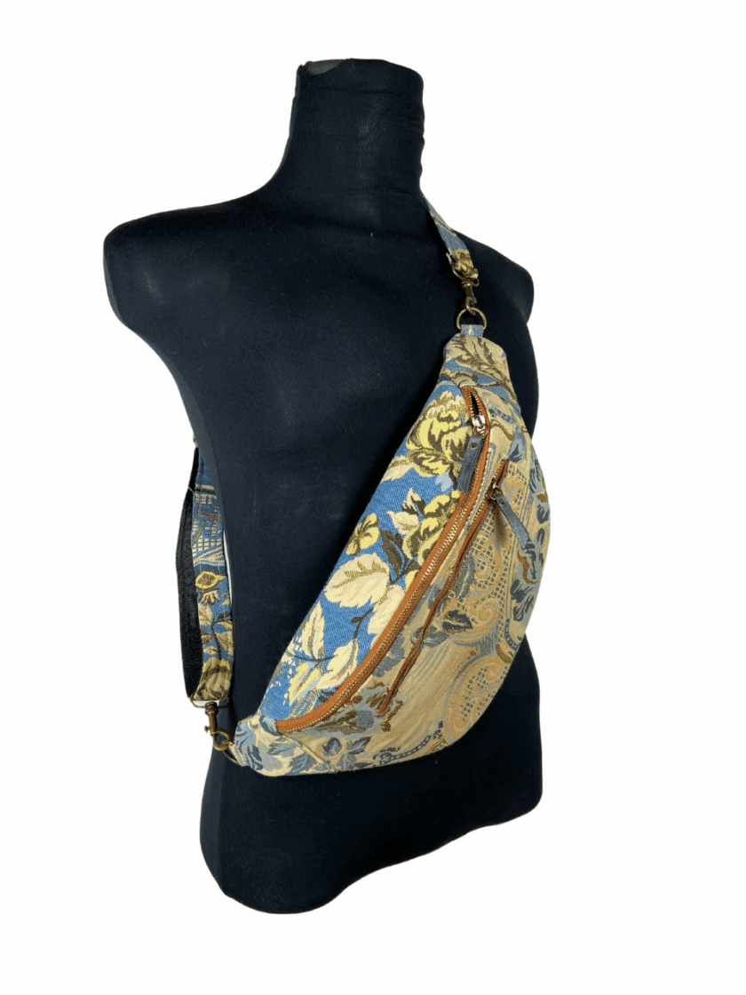 Big Handy Waist Bum Bag – Lightweight & Stylish - Image 3