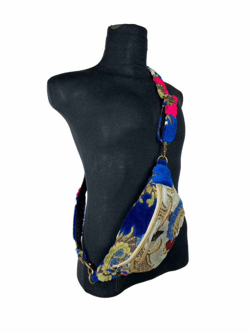 Compact Waist Bum Bag – Small, Sleek & Lightweight - Image 3