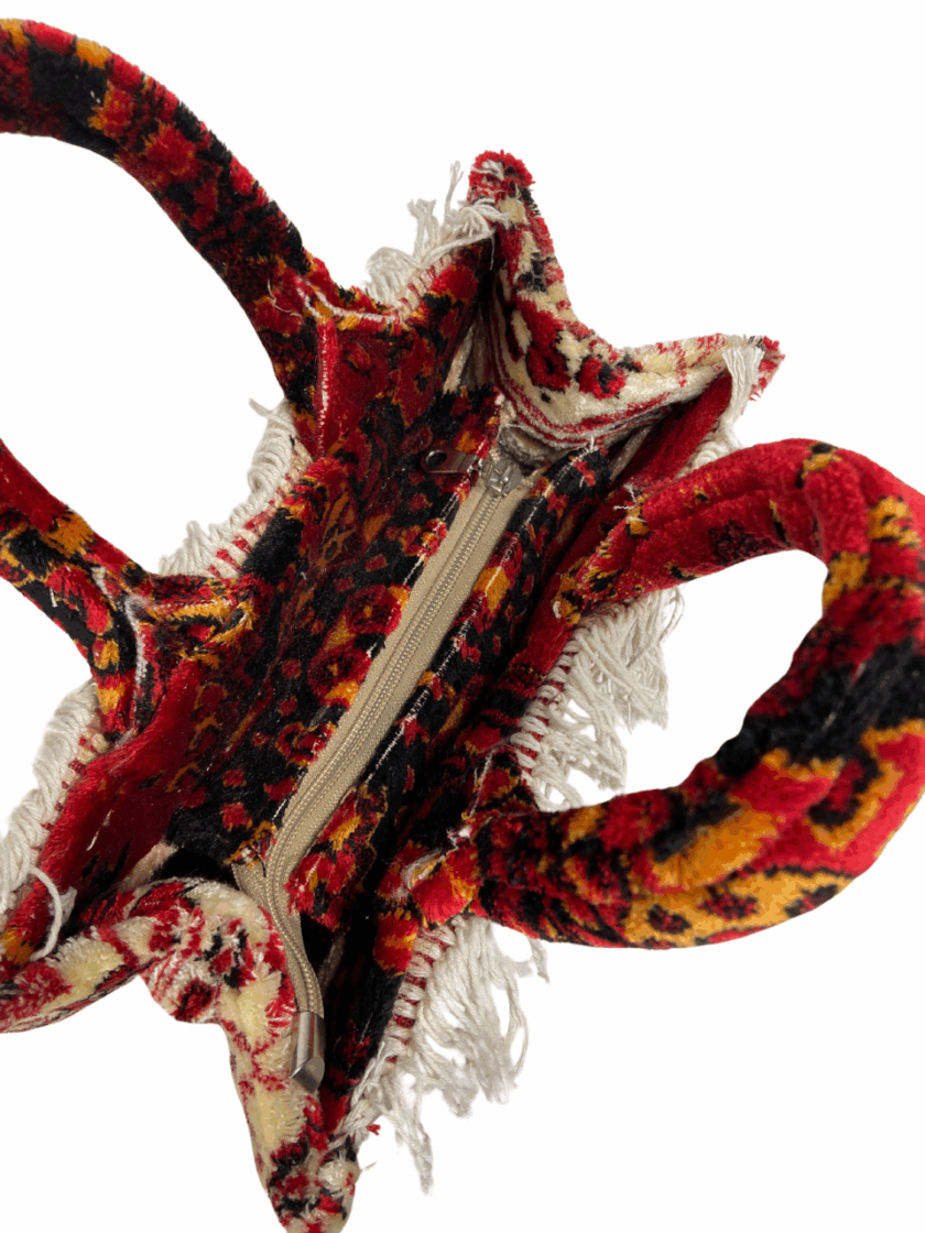 Exclusive Handmade Rug Bag – Only One Available - Image 5